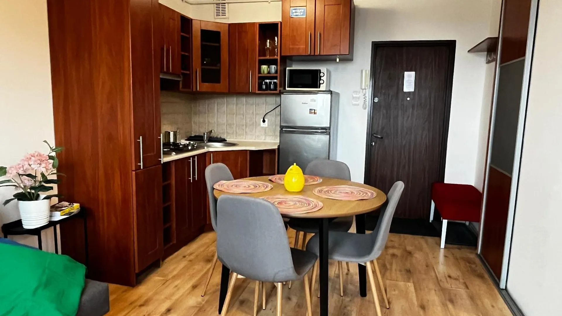 Ohmyhome - View Apartment Marszalkowska Varšava